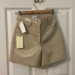 Wilfred leather shorts